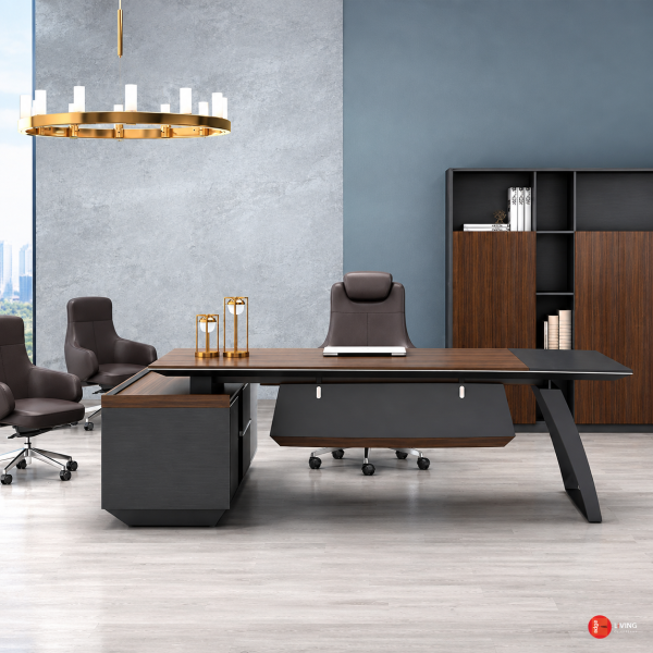 Director Table